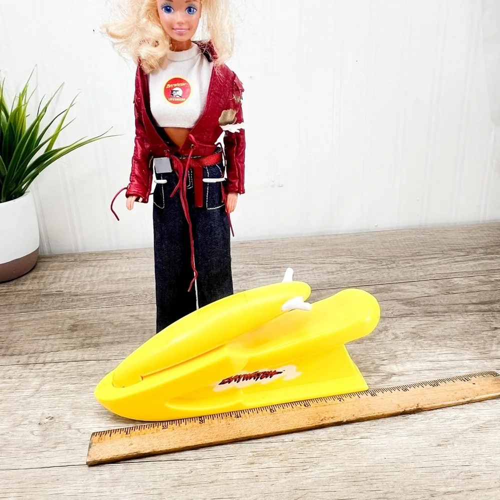 Mattel BAYWATCH Barbie Lifeguard Barbie Doll, 1994‎ with Jetski